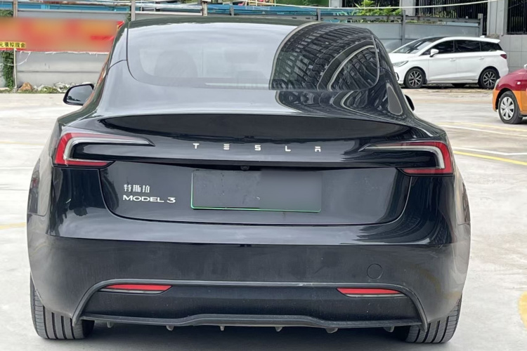 Tesla Model 3 2024 #6 Tesla Model 3 2024 car image #6