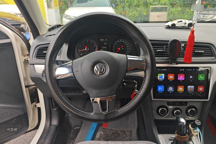 Volkswagen Lavida 2016 car image #12