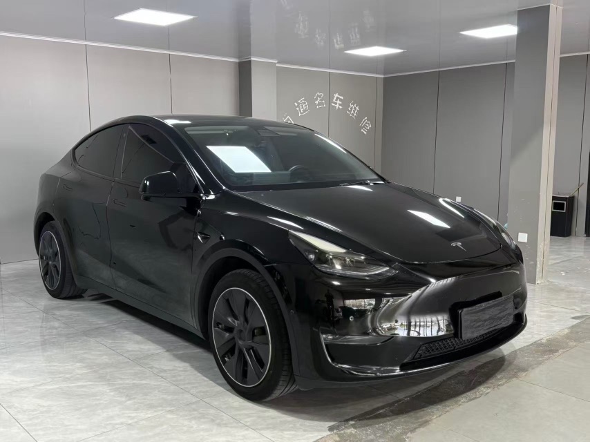 Tesla Model Y 2022 #3 Tesla Model Y 2022 car image #3