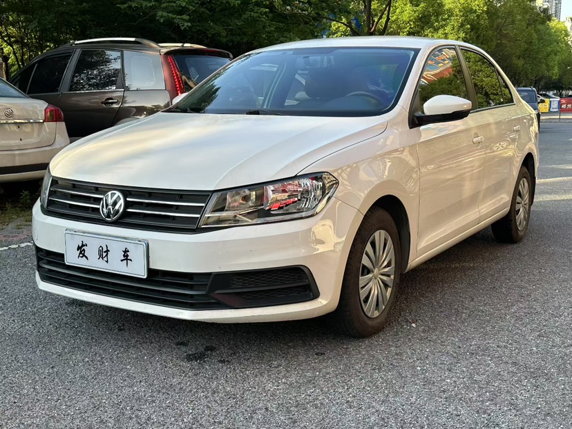 Volkswagen Santana 2021 car image 