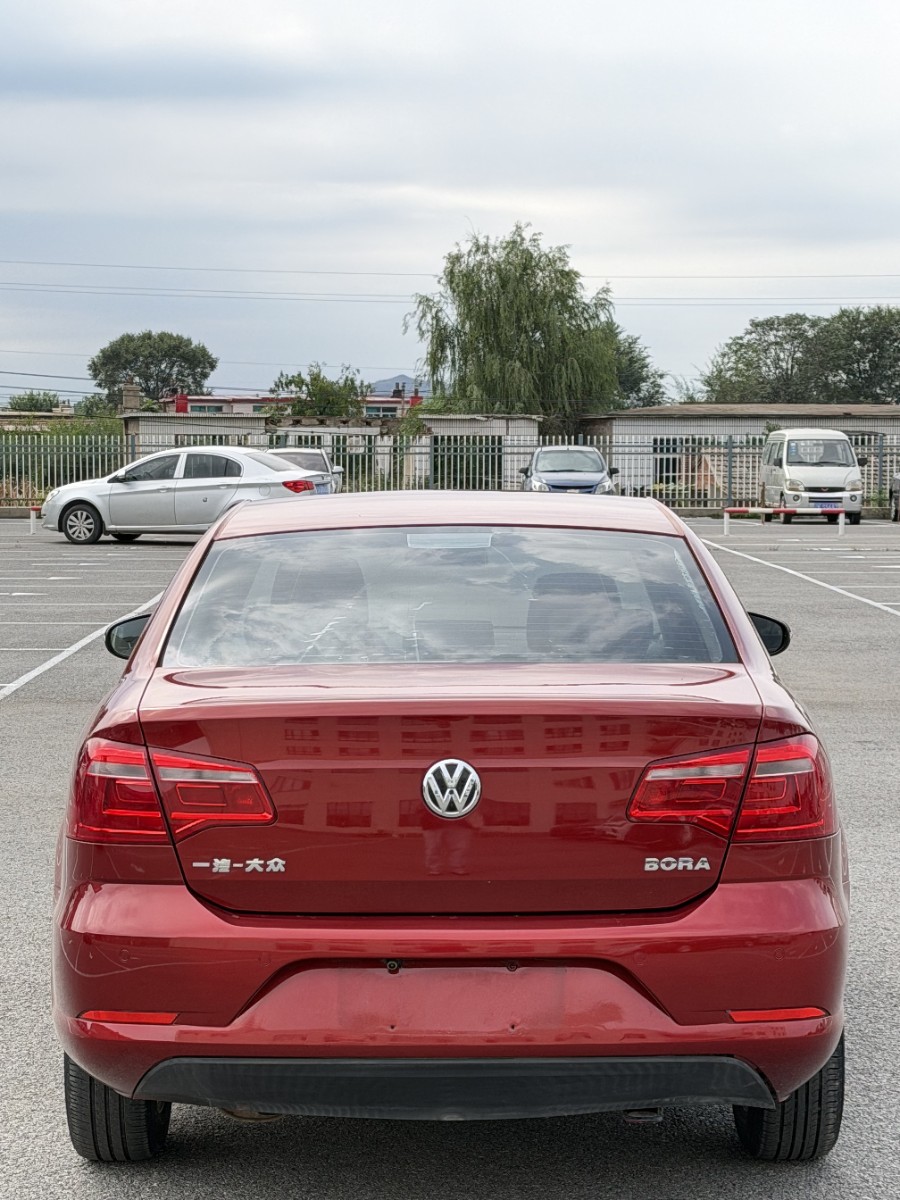 Volkswagen Bora 2013 #5 Volkswagen Bora 2013 immagine di auto #5