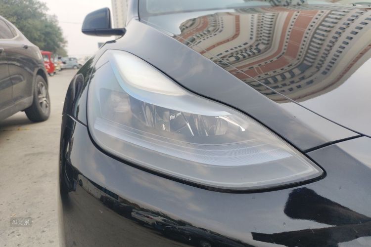 Tesla Model Y 2022 car image #8