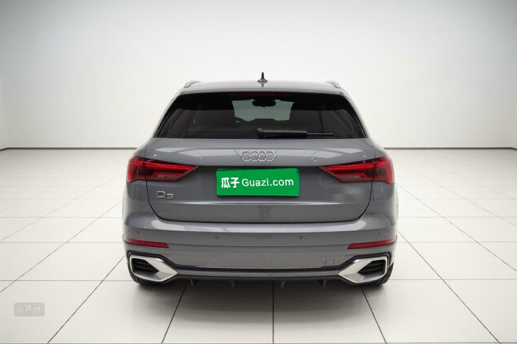 Audi Q3 2025 car image #6