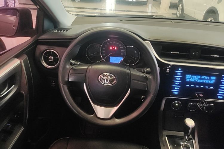 Toyota Corolla 2019 #11 Toyota Corolla 2019 car image #11