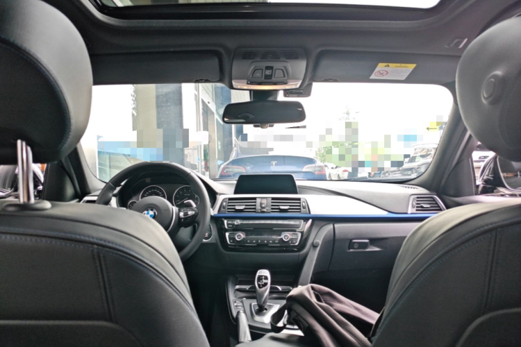 BMW 3 Series 2019 #18 BMW 3 Series 2019 car image #18