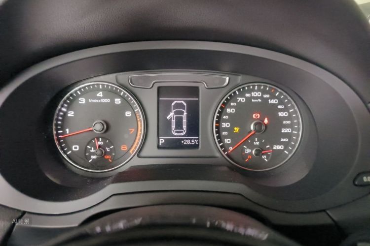 Audi Q3 2019 #13 Audi Q3 2019 car image #13