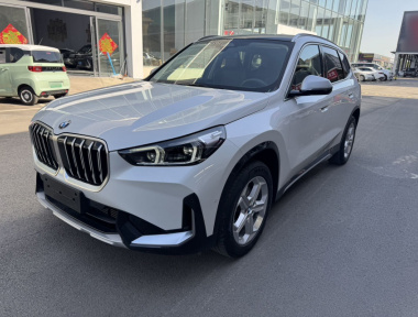 BMW X1 2024 BMW X1 2024 car image