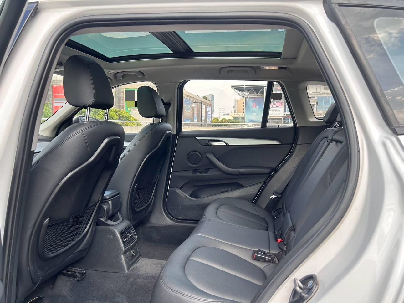 BMW X1 2018 #11 BMW X1 2018 car image #11
