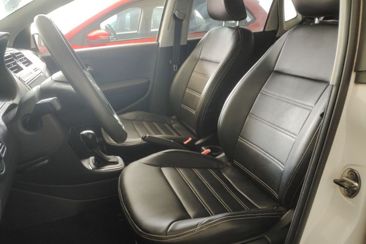Volkswagen Polo 2016 #15 Volkswagen Polo 2016 car image #15