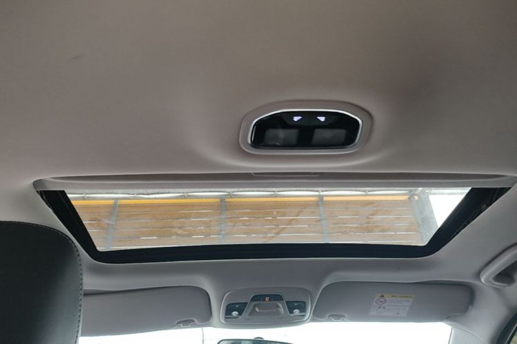 GEELY Emgrand 2021 صورة سيارة #18