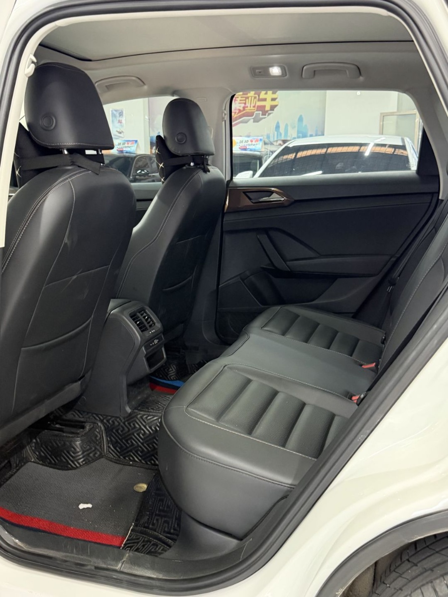 Volkswagen Tharu 2022 #6 Volkswagen Tharu 2022 car image #6