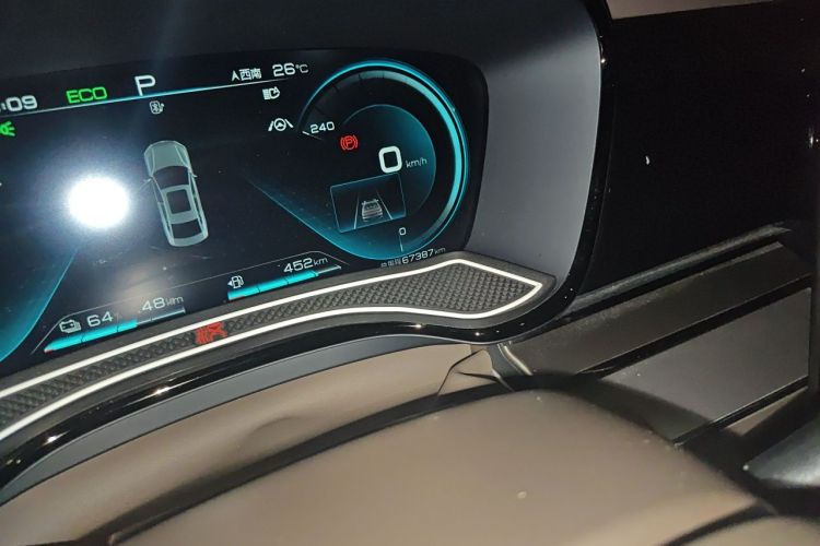 BYD Han 2021 immagine di auto #10
