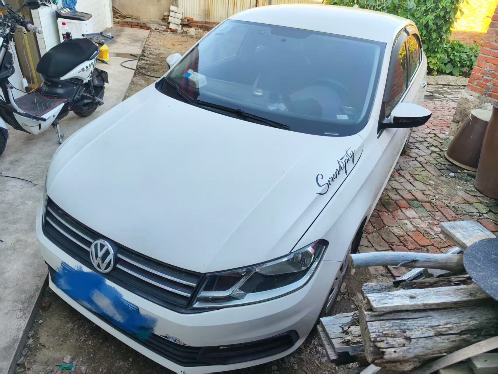 Volkswagen Santana 2018 car image 
