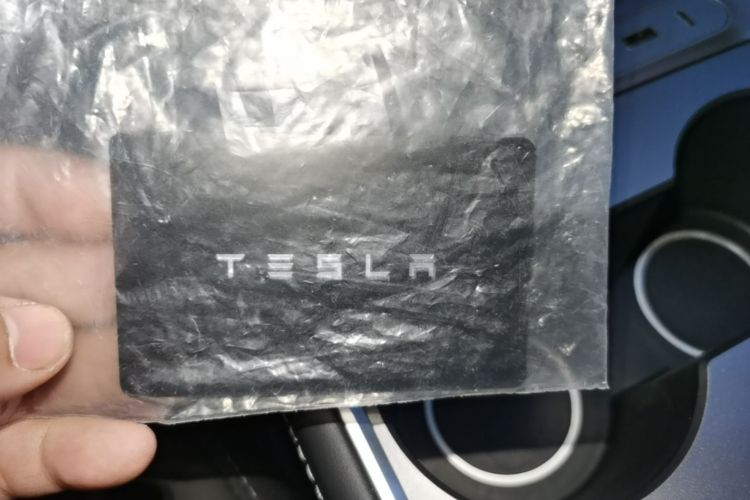 Tesla Model Y 2023 #9 Tesla Model Y 2023 car image #9