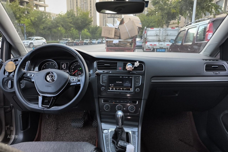 Volkswagen Golf 2017 #11 Volkswagen Golf 2017 car image #11