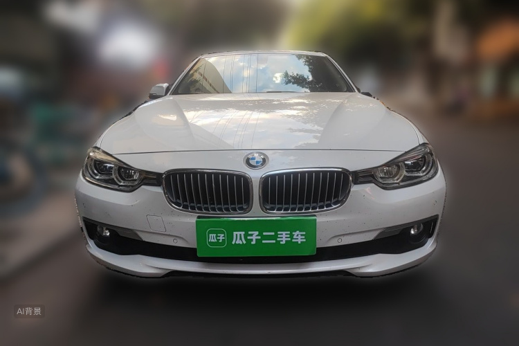 BMW 3 Series 2018 car image #3
