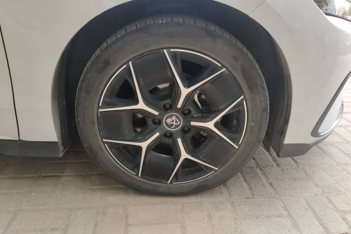 BYD Han 2025 #9 BYD Han 2025 изображение автомобиля #9