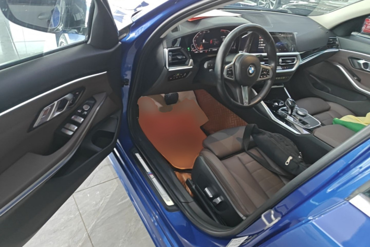 BMW 3 Series 2021 imagem de carro #16