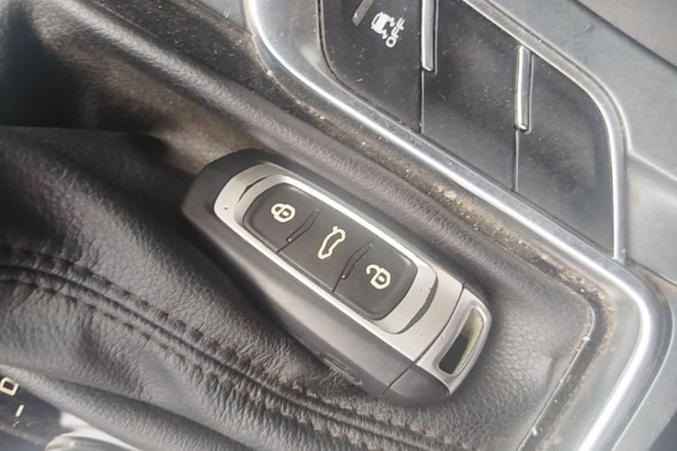 GEELY Emgrand 2018 #10 GEELY Emgrand 2018 car image #10