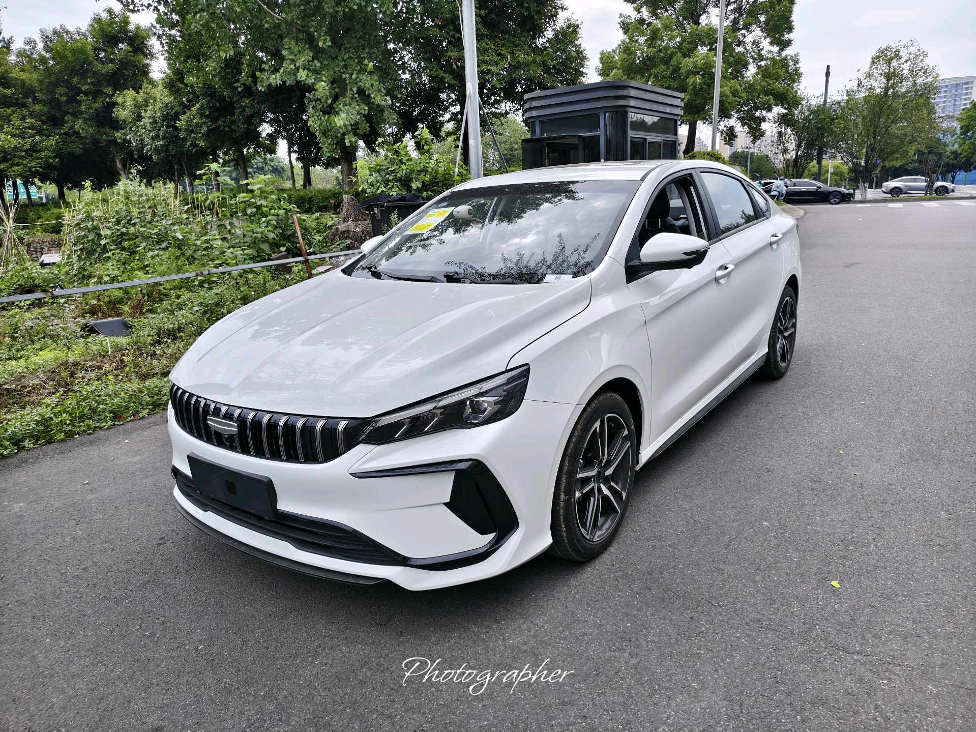 GEELY Binray 2026 car image 