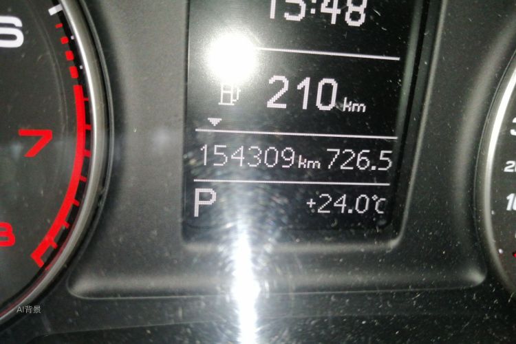 Audi Q3 2014 car image #14