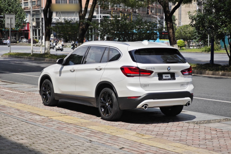 BMW X1 2021 #5 BMW X1 2021 car image #5