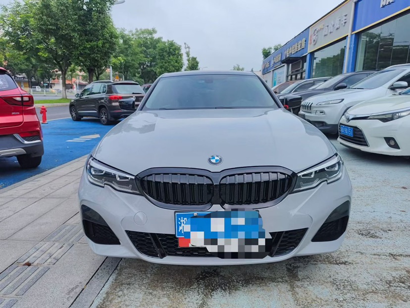 BMW 3 Series 2020 #2 BMW 3 Series 2020 car image #2