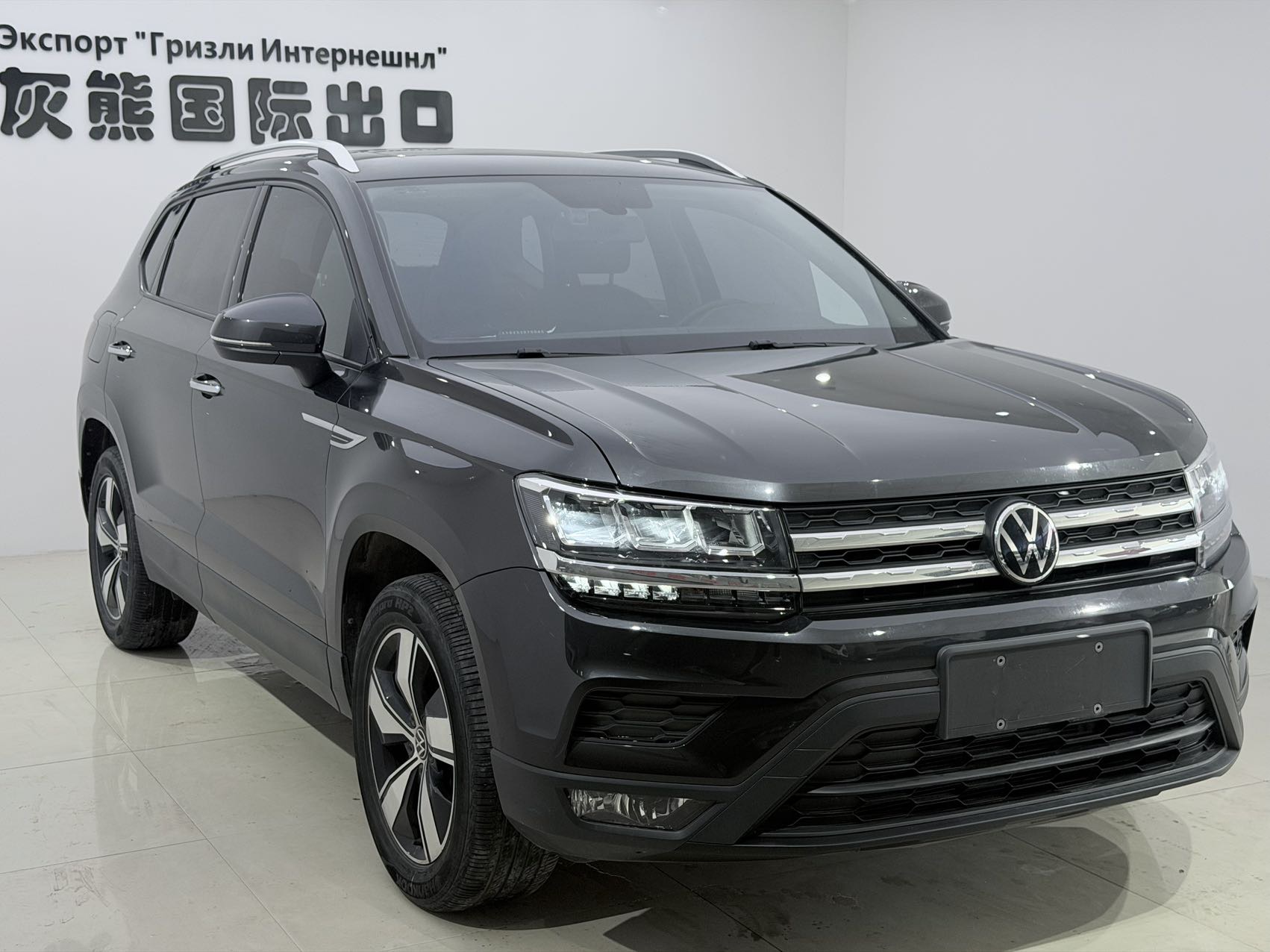 Volkswagen Tharu 2023 imagen de coche #3