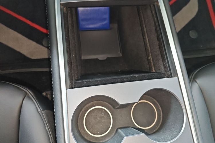 Tesla Model 3 2021 #14 Tesla Model 3 2021 car image #14