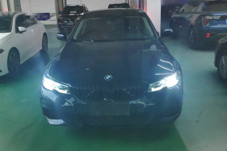 BMW 3 Series 2022 car image #3
