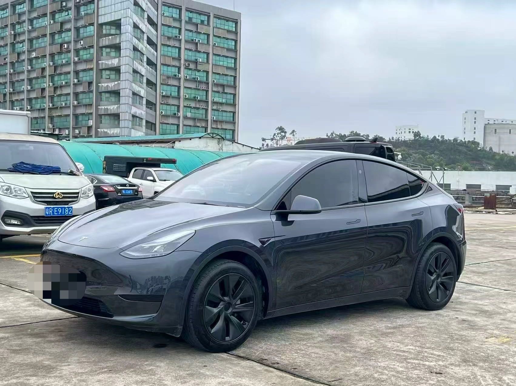 Tesla Model Y 2024 Tesla Model Y 2024 car image