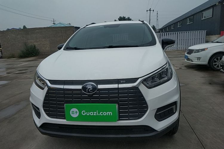 BYD Yuan New Energy 2019 car image #3