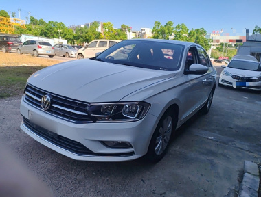 Volkswagen Bora 2017 car image 