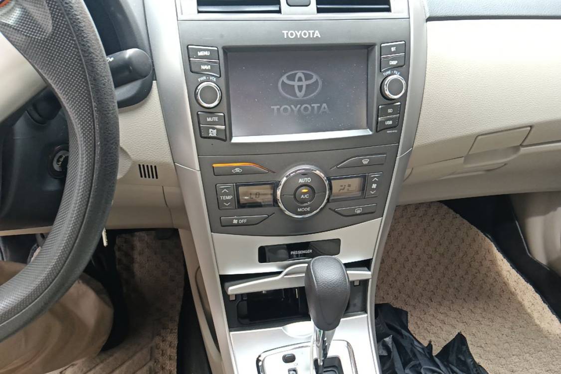 Toyota Corolla 2012 car image #28