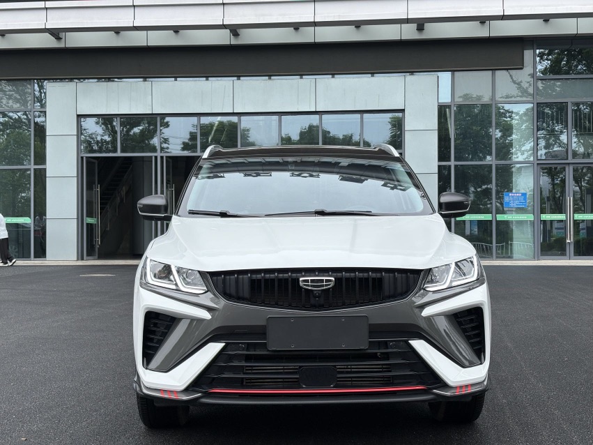 GEELY Coolray 2024 car image #2