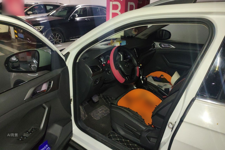 Volkswagen T-Cross 2019 #18 Volkswagen T-Cross 2019 immagine di auto #18
