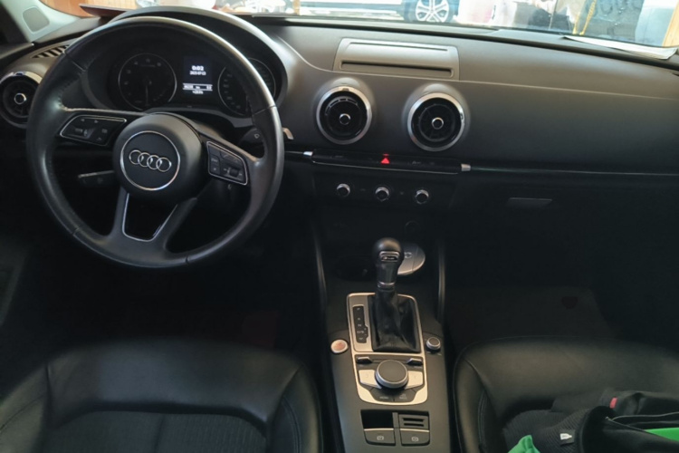 Audi A3 2020 car image #10