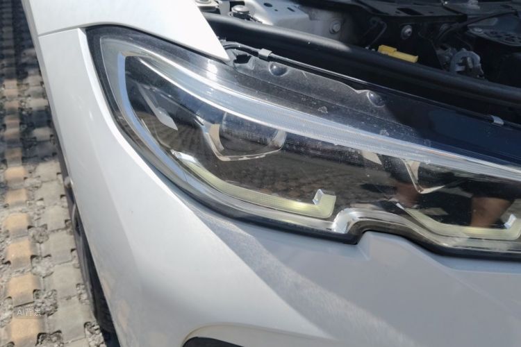 BMW 3 Series 2021 #8 BMW 3 Series 2021 car image #8