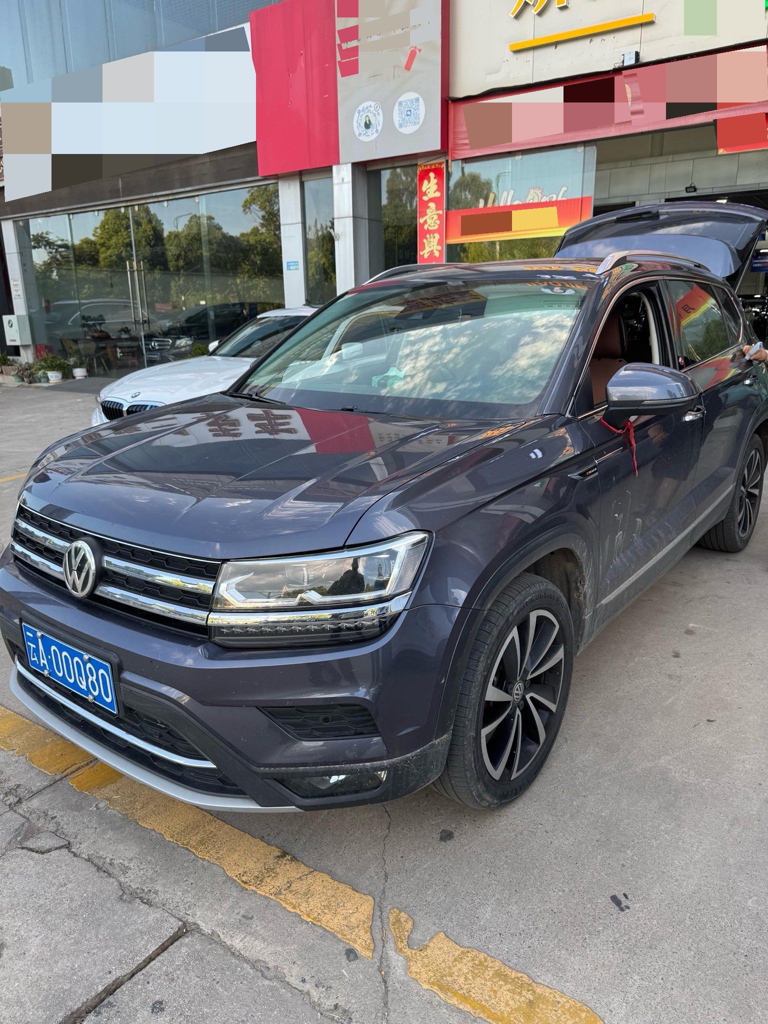 2019 immagine di auto 