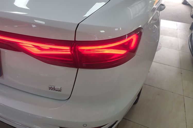 GEELY Emgrand 2023 #8 GEELY Emgrand 2023 immagine di auto #8