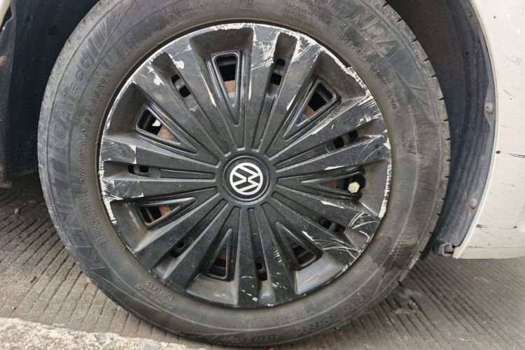 Volkswagen Polo 2019 car image #6