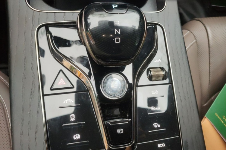 BYD Han 2021 car image #11