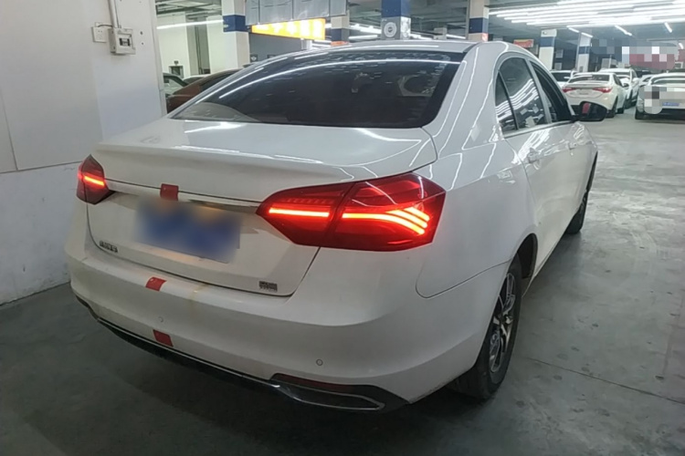 GEELY Emgrand 2019 #7 GEELY Emgrand 2019 car image #7
