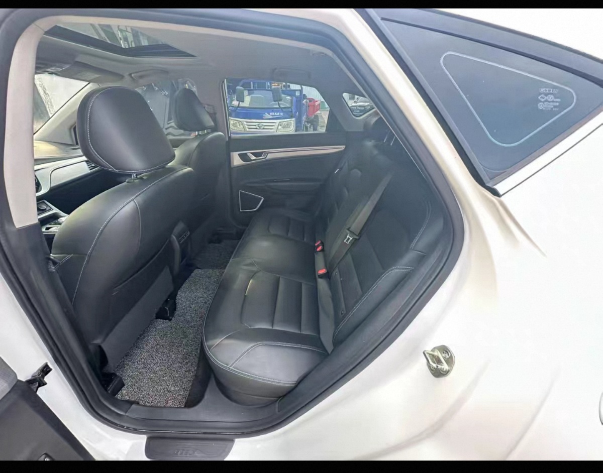 GEELY Emgrand GSe 2018 #3 GEELY Emgrand GSe 2018 imagen de coche #3