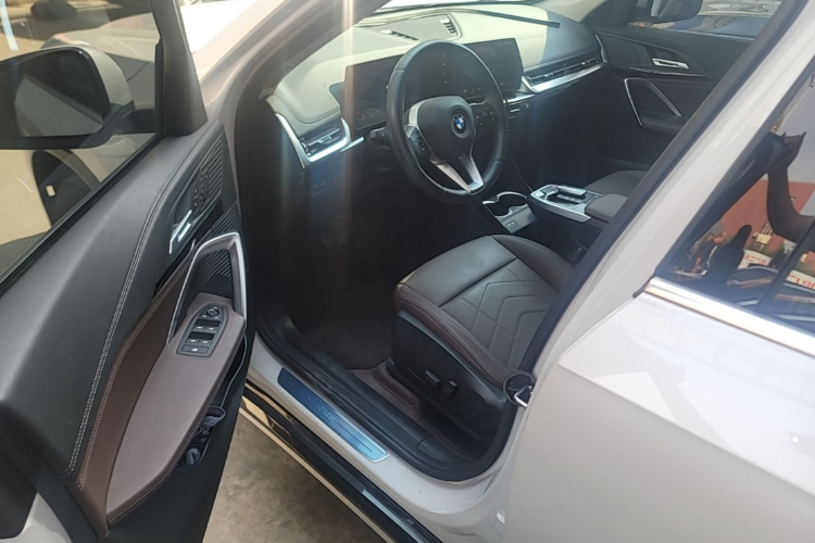 BMW X1 2025 immagine di auto #16