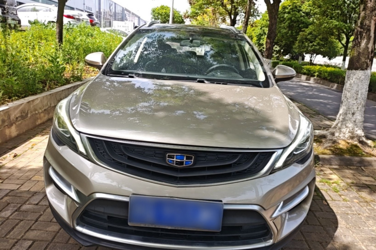 GEELY Emgrand GS 2017 car image #3