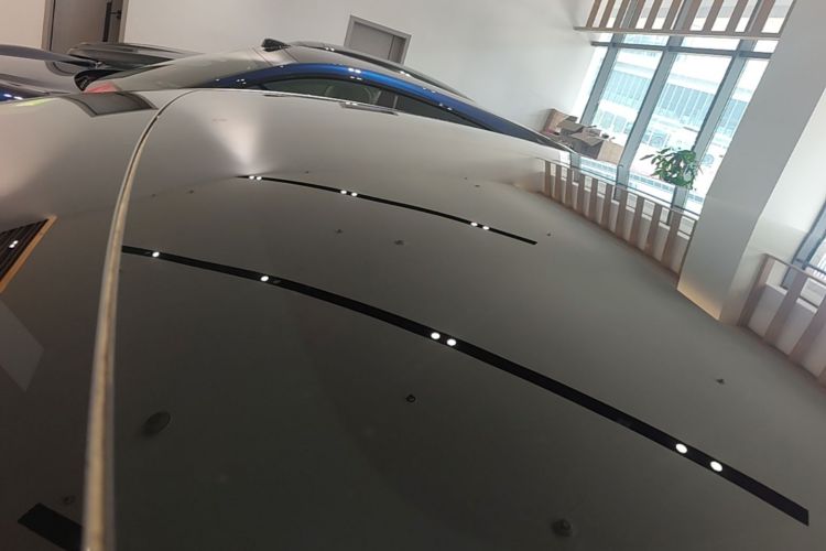 Tesla Model Y 2024 car image #25