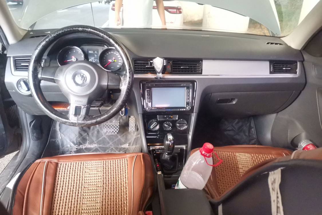 Volkswagen Bora 2013 immagine di auto #21