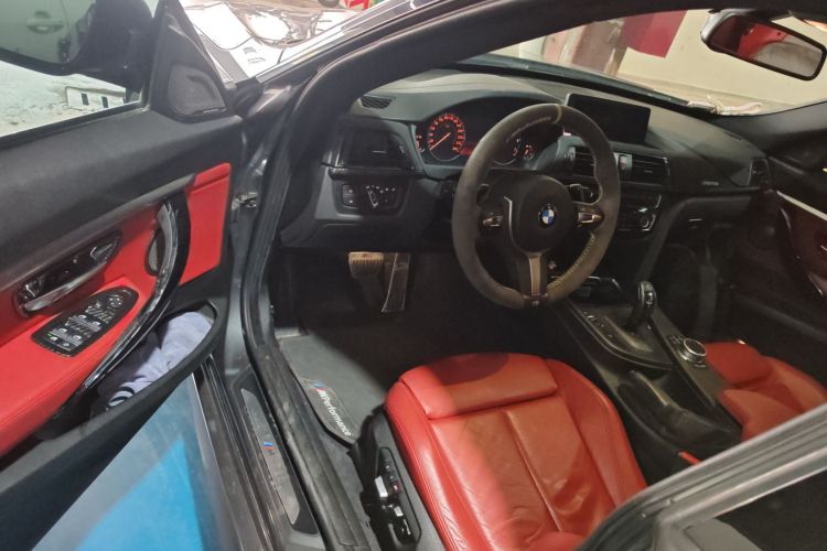 BMW 3 Series GT 2020 car image #16