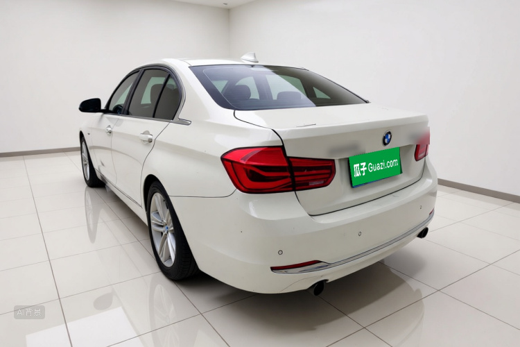 BMW 3 Series 2016 #5 BMW 3 Series 2016 car image #5